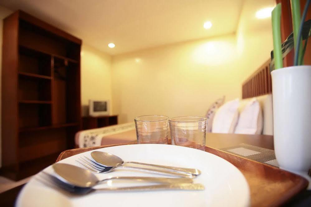Nagaland Hotel Bagian luar foto